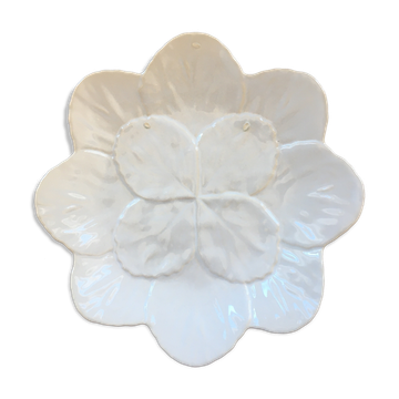 Plate leaves slipcast