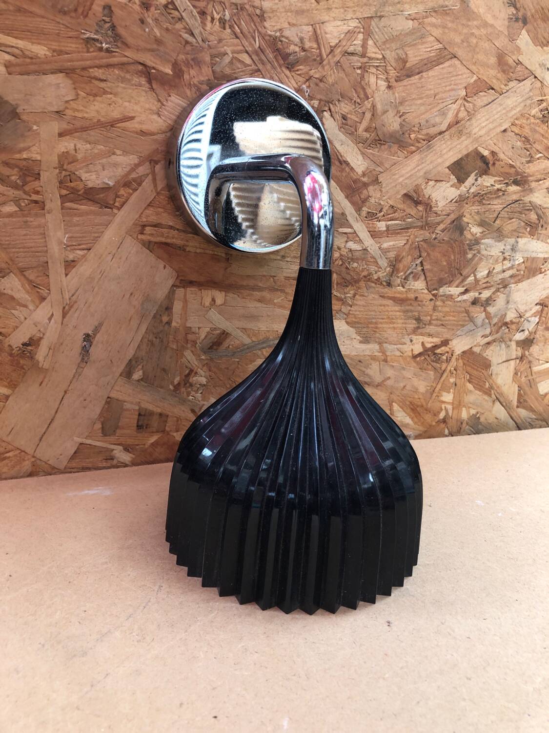 Old Wall Lamp E by KARTELL Design Laviani Bakelite Black + Chrome Metal #B015