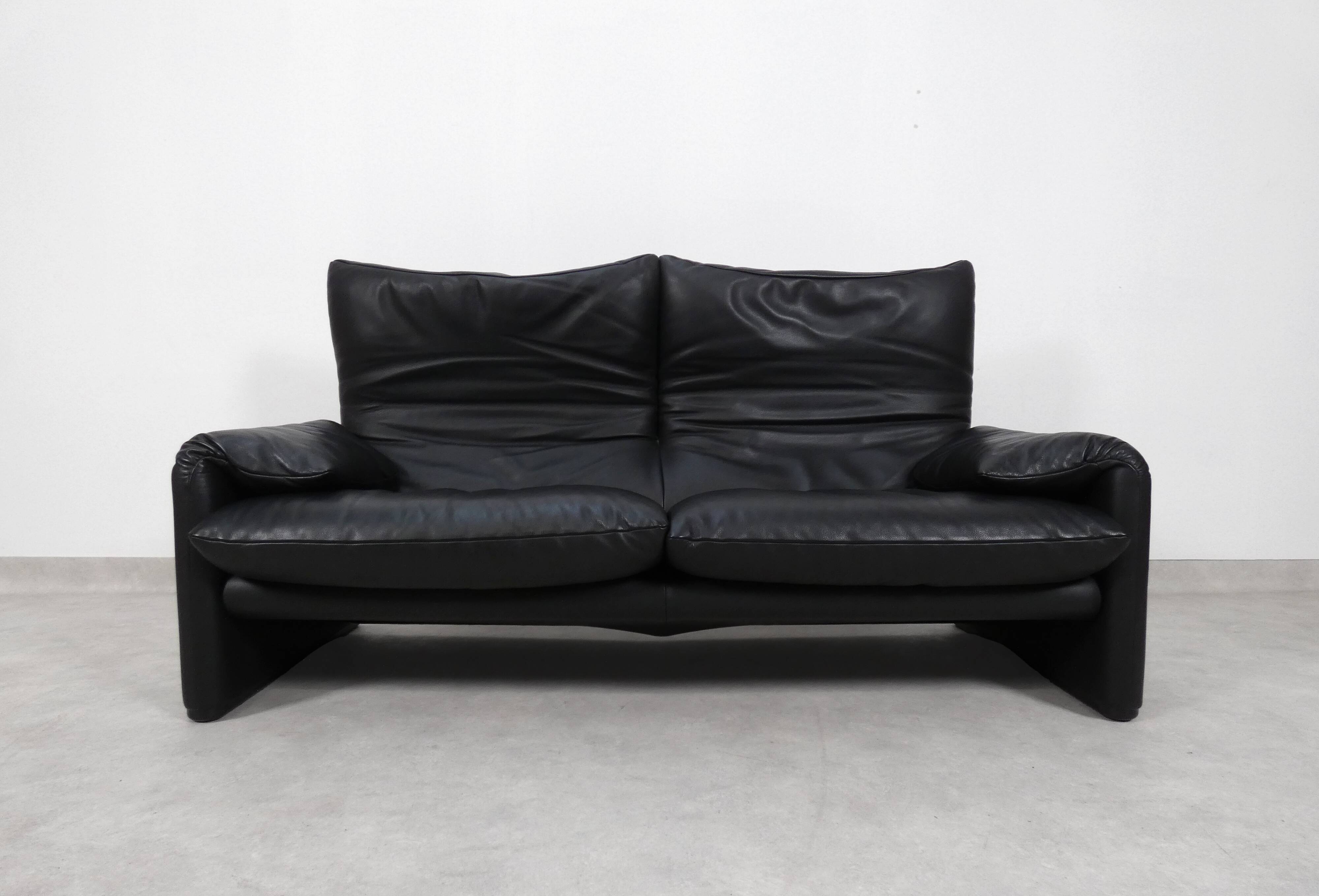 Ensemble de 2 canapés Cassina Maralunga 2,5 places - cuir noir