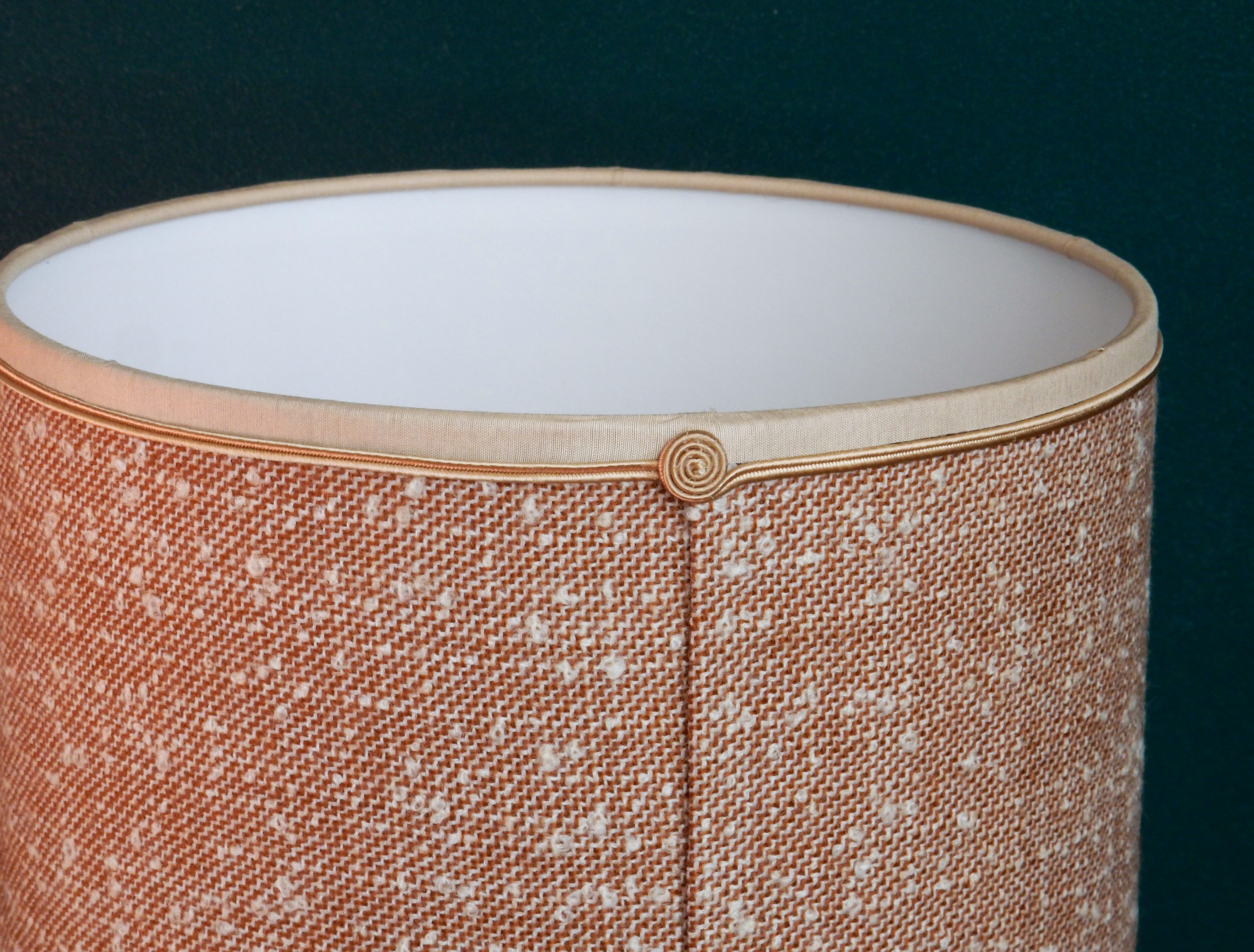 Table lamp in wool tweed and foot in cream color wood