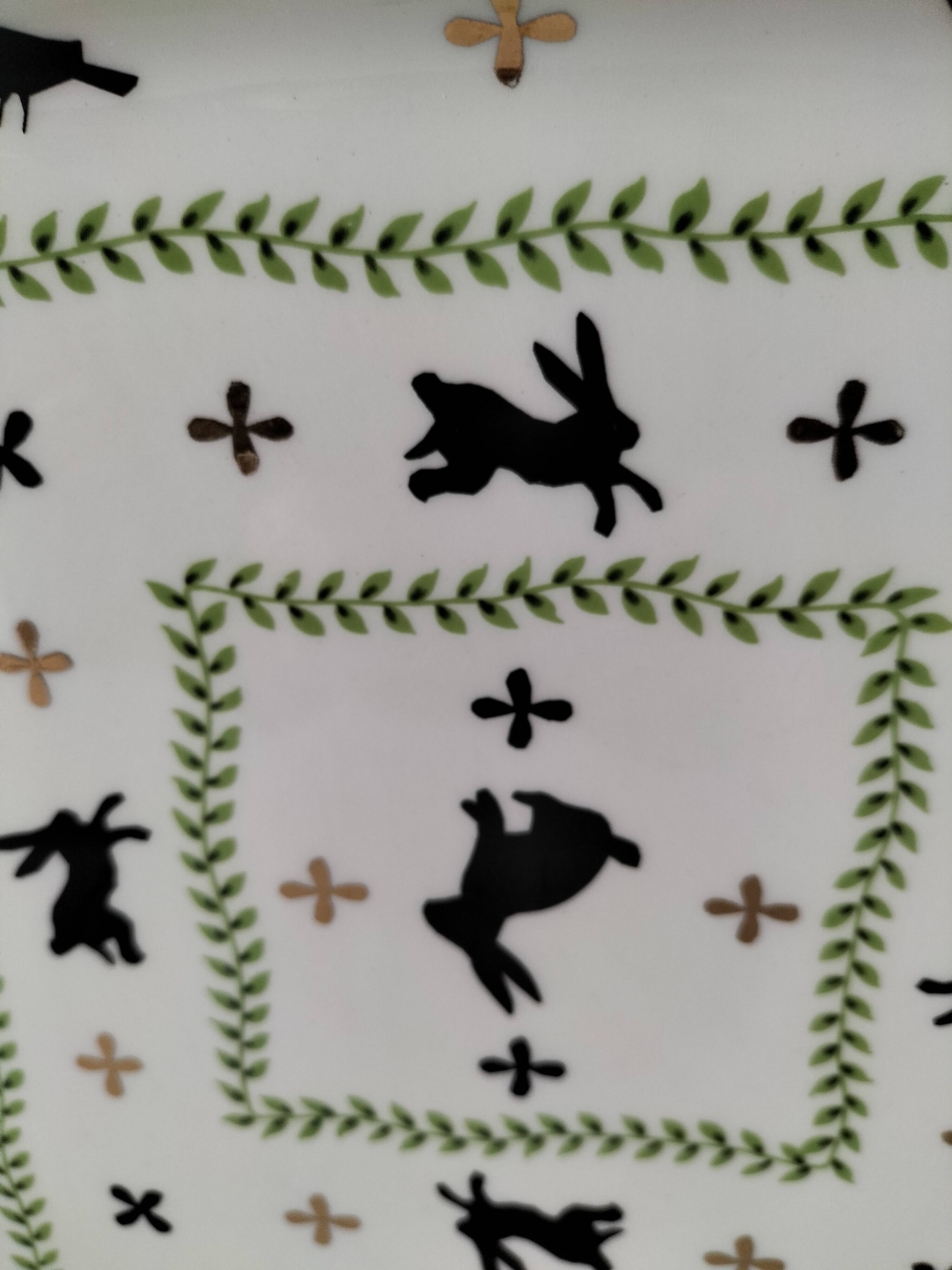 Large square dish RB Bernarda with animal decoration.