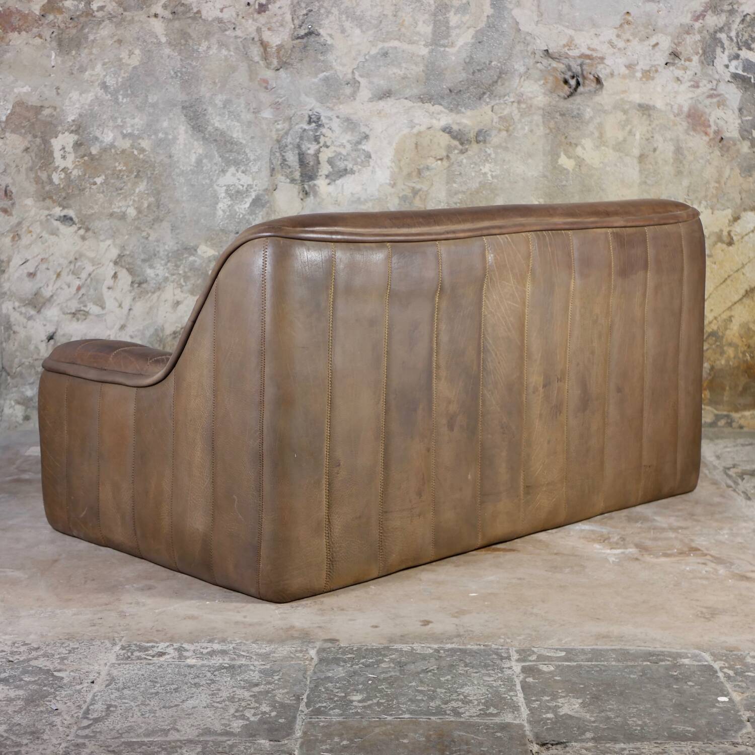 De Sede DS-84 sofa in taupe buffalo leather