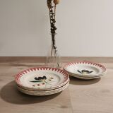 Old flowered plates, Moulin des loups