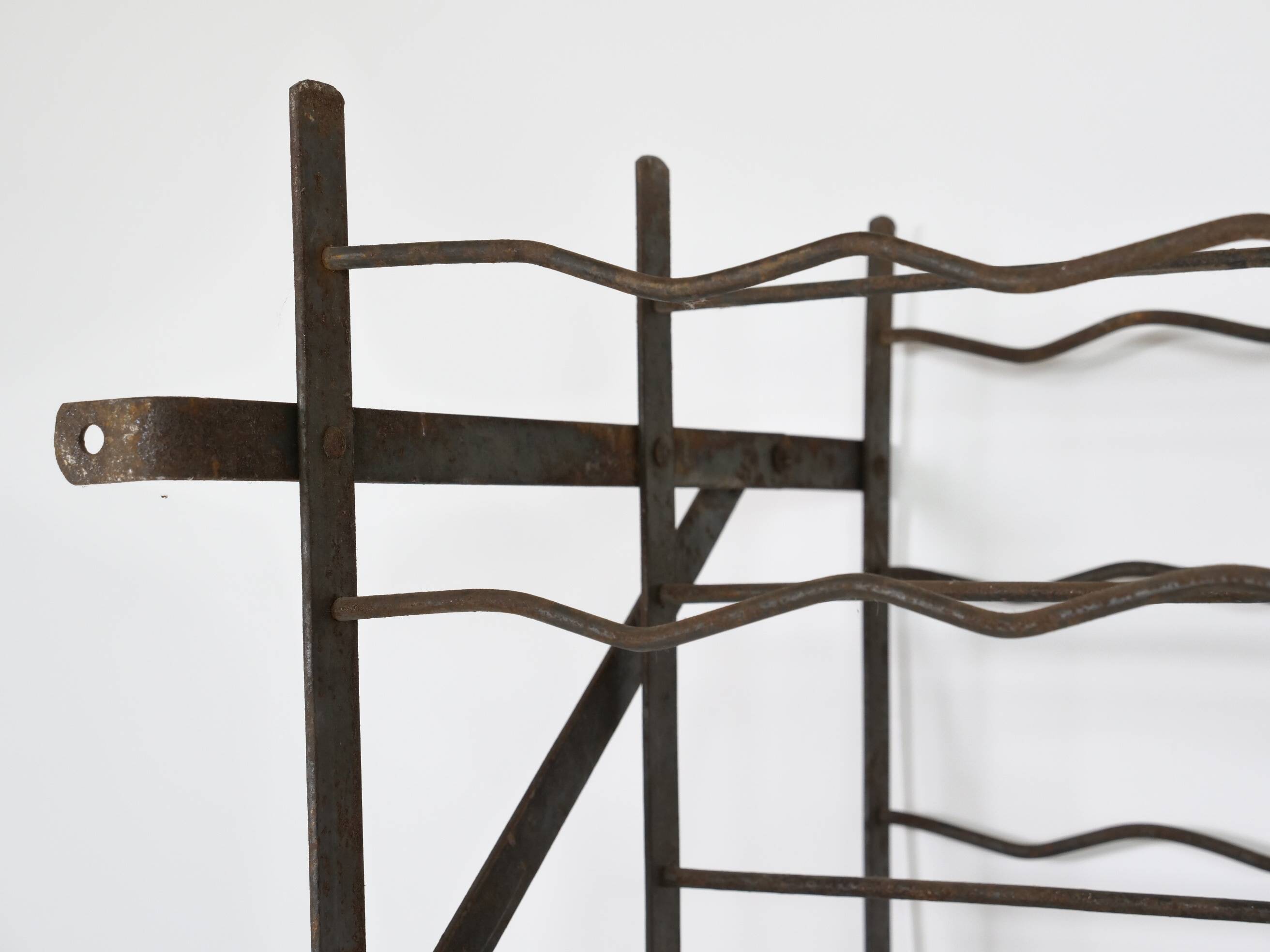 Grand casier à vin vintage en métal, 1960s