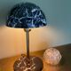 Pique fleurs Vintage . En verre