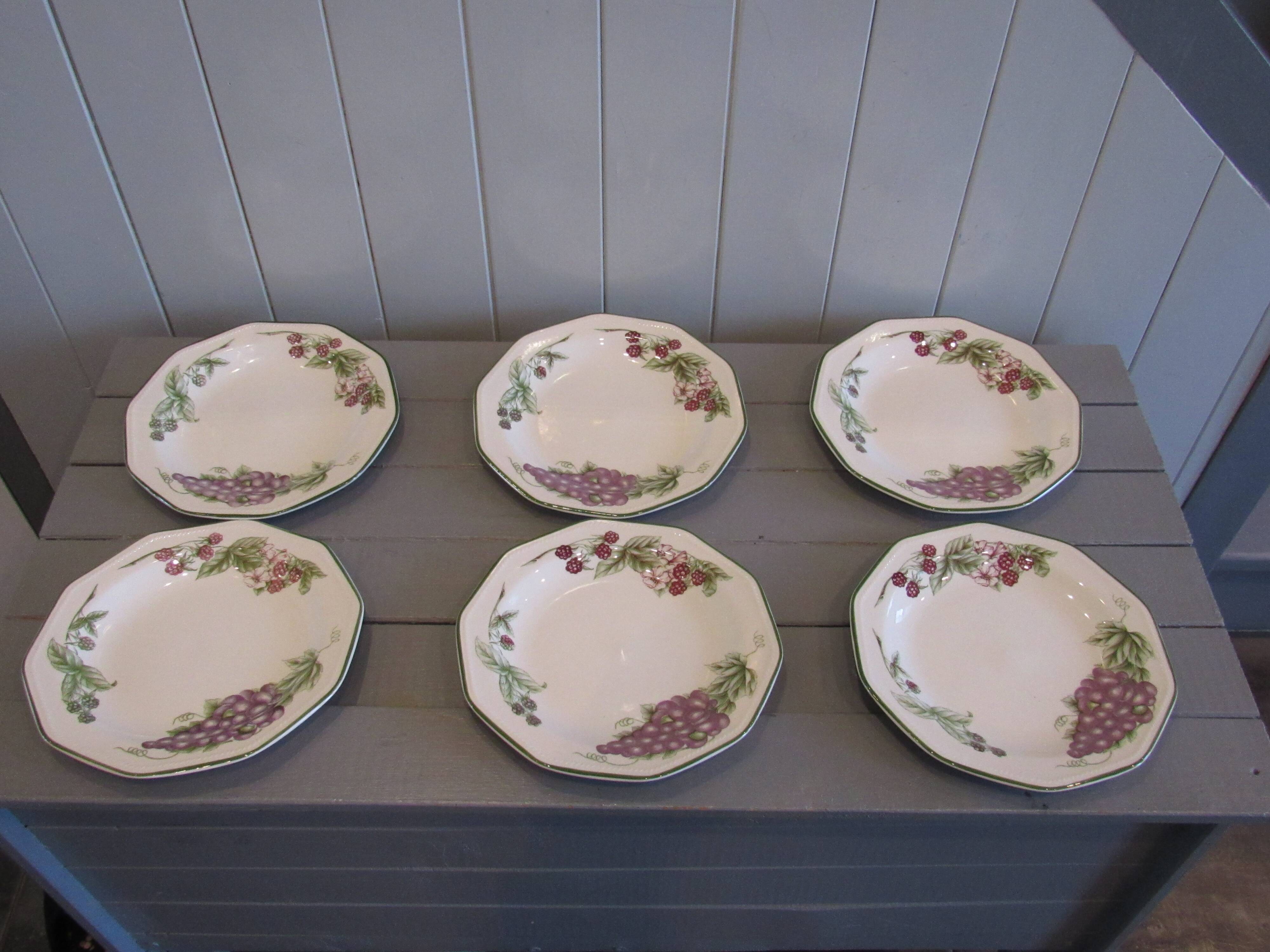 Set of 6 dessert plates Churchill the Chartwell collection