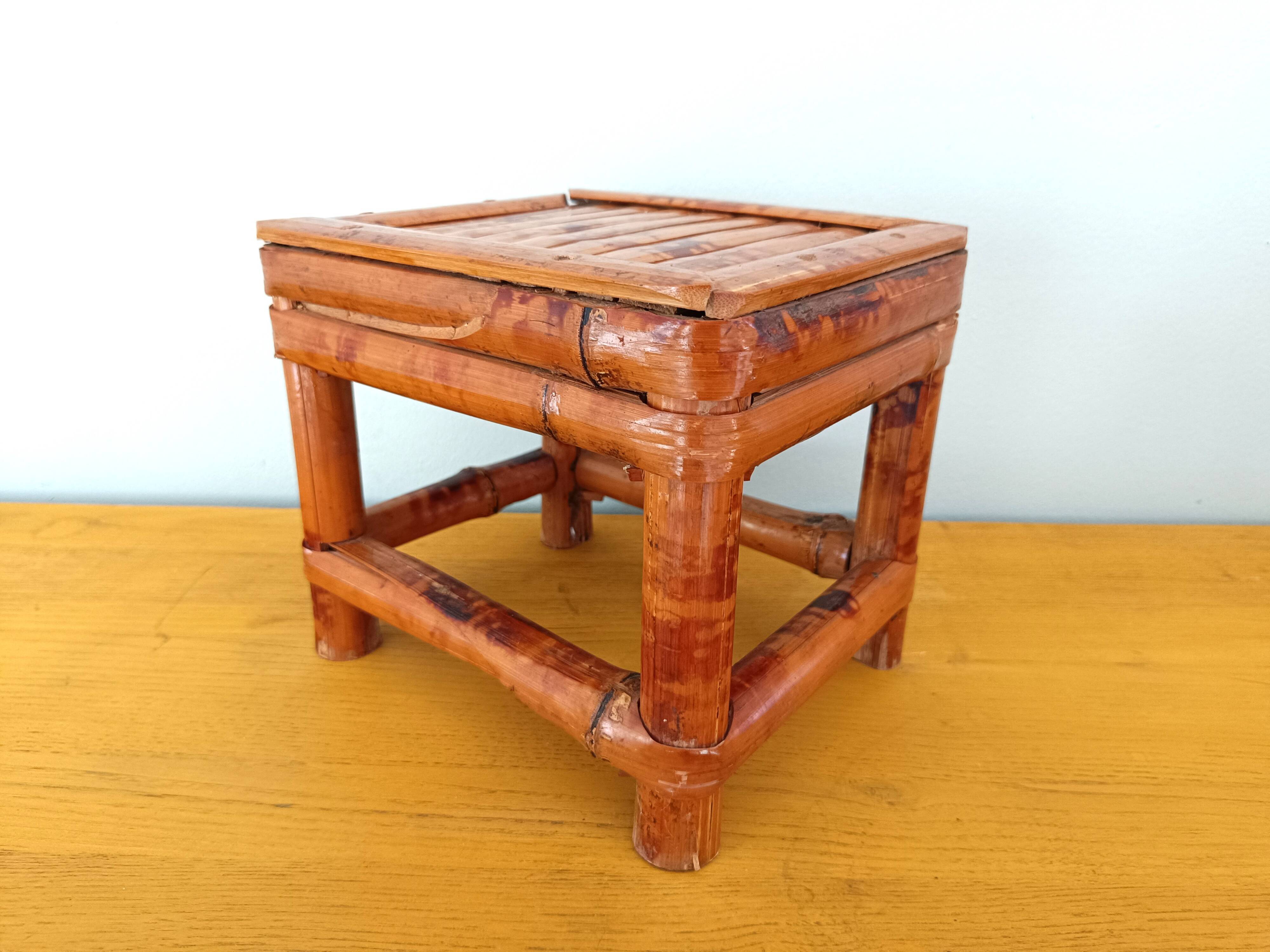 Petit tabouret en bambou