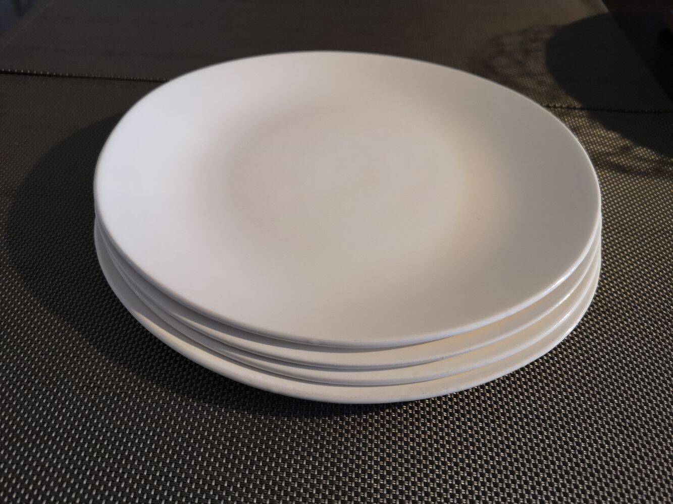 Set of 4 oval enameled ceramic plates - Handcrafted