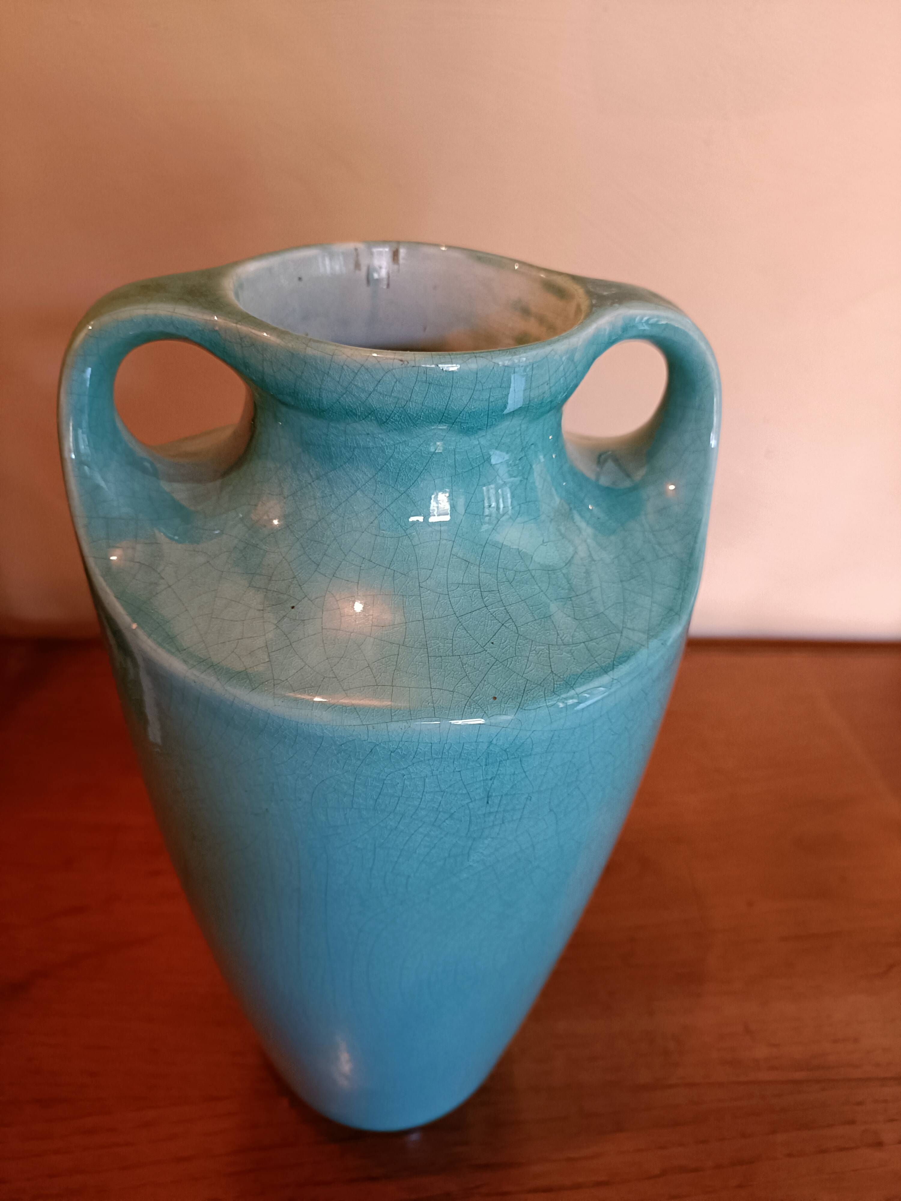 Vintage cracked vase