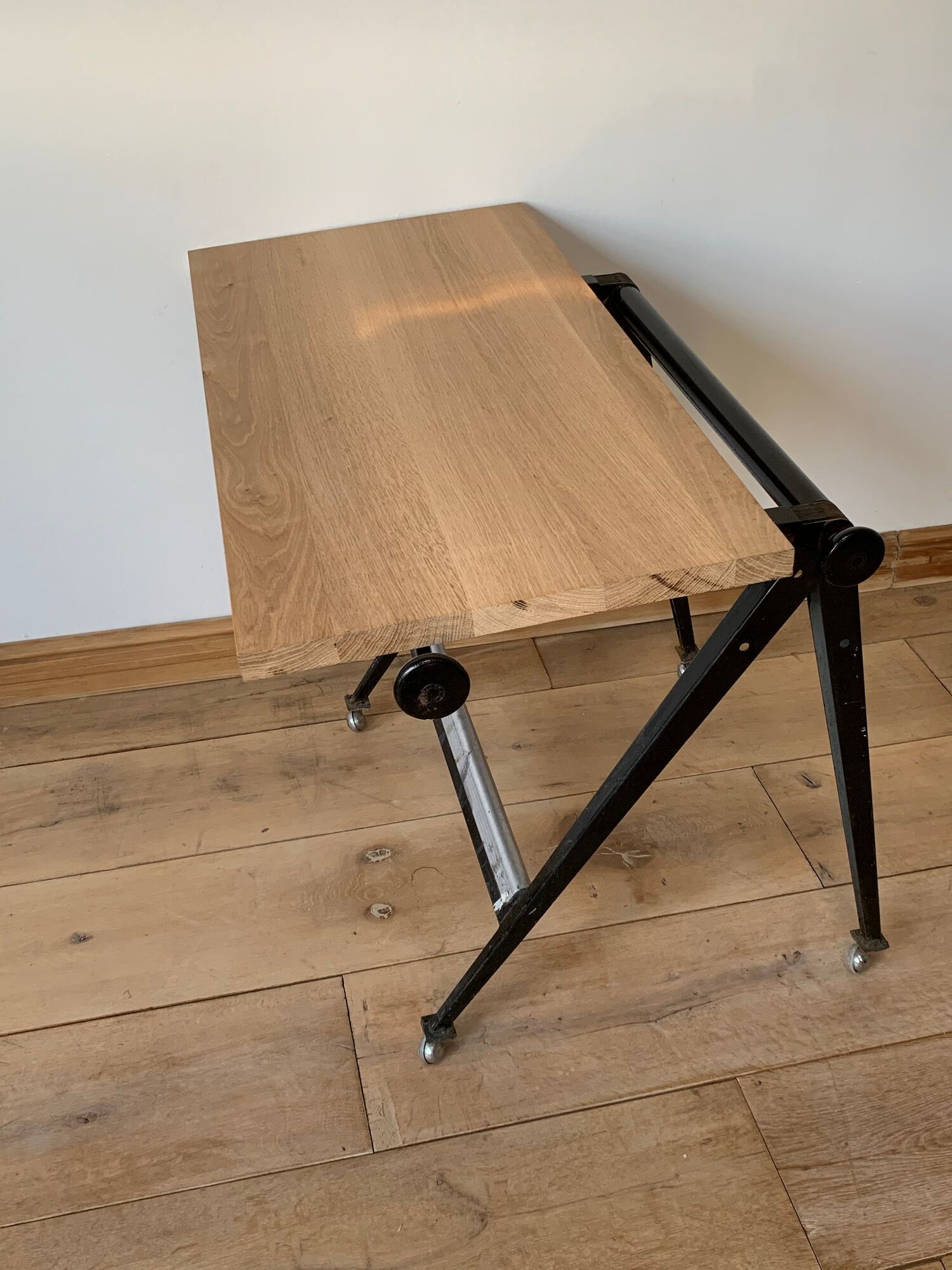 Drawing table by Friso Kramer & Wim Rietveld
