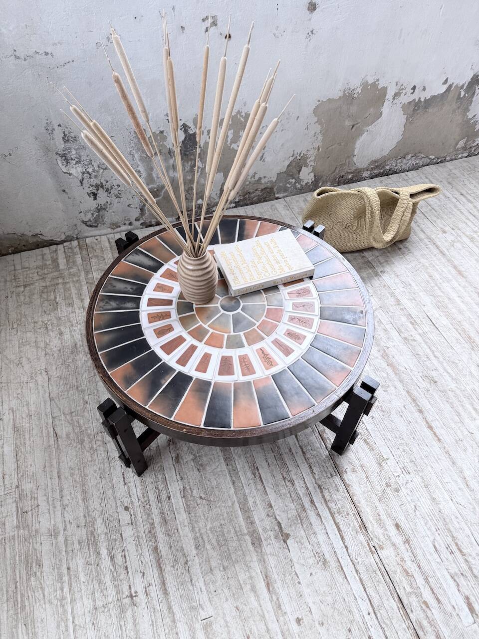 Round coffee table Roger Capron herbarium terracotta