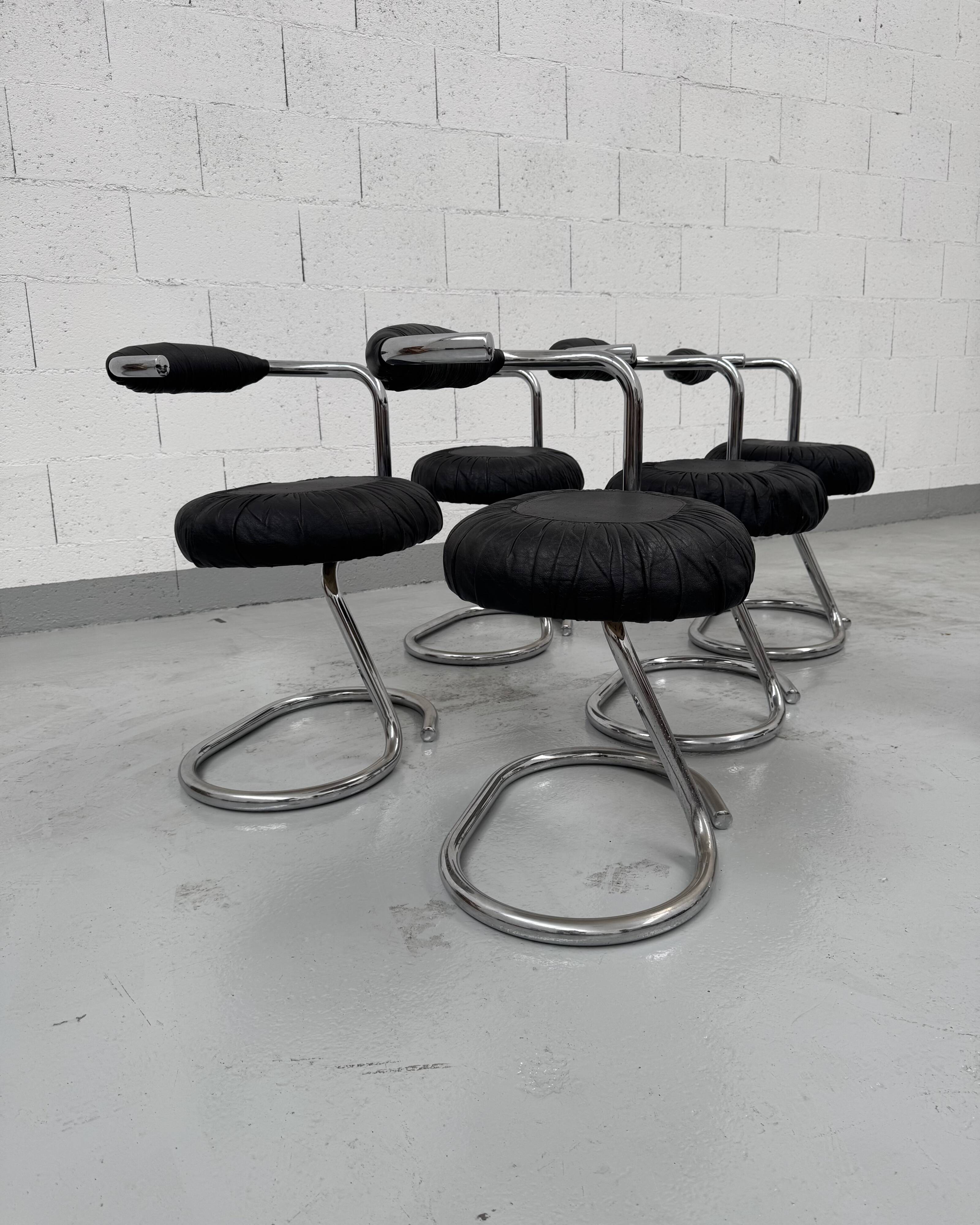Ensemble de 6 chaises "Cobra" par Giotto Stoppino 70's