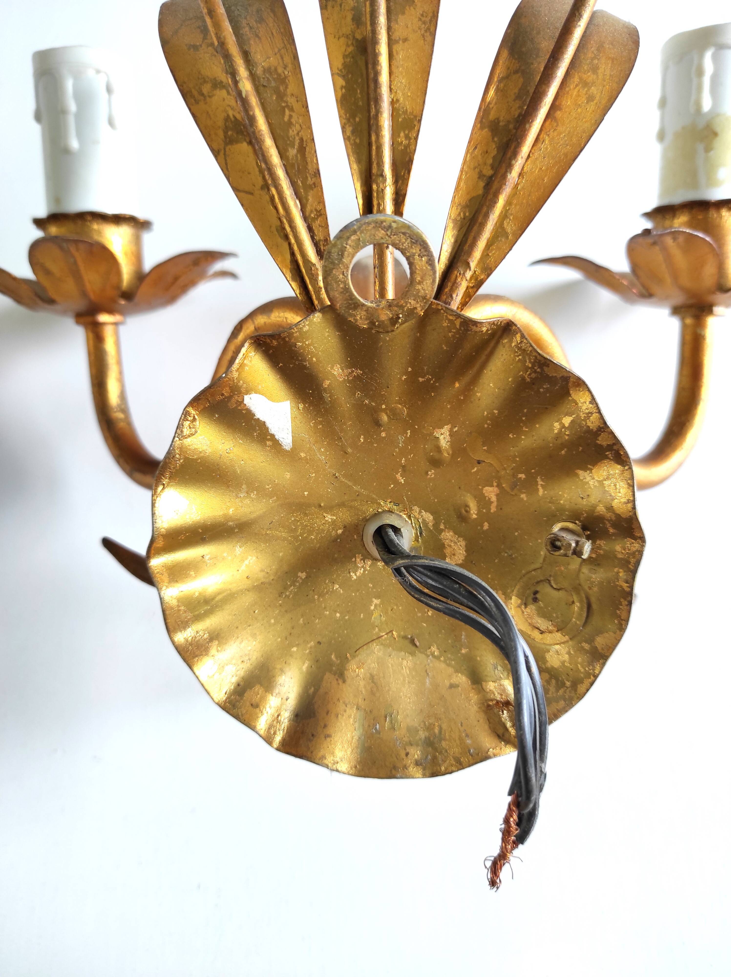Pair of wall lights with ears of wheat decor