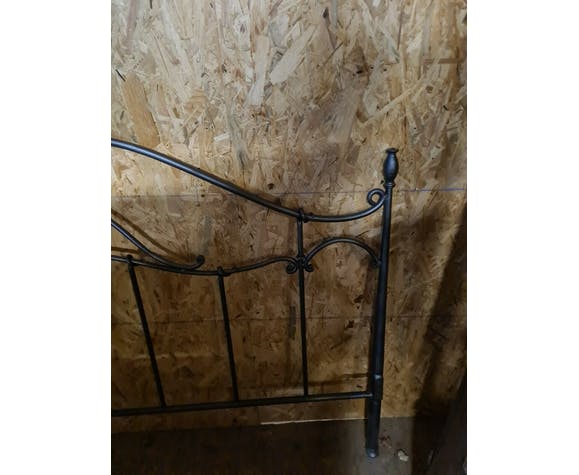 Iron headboard