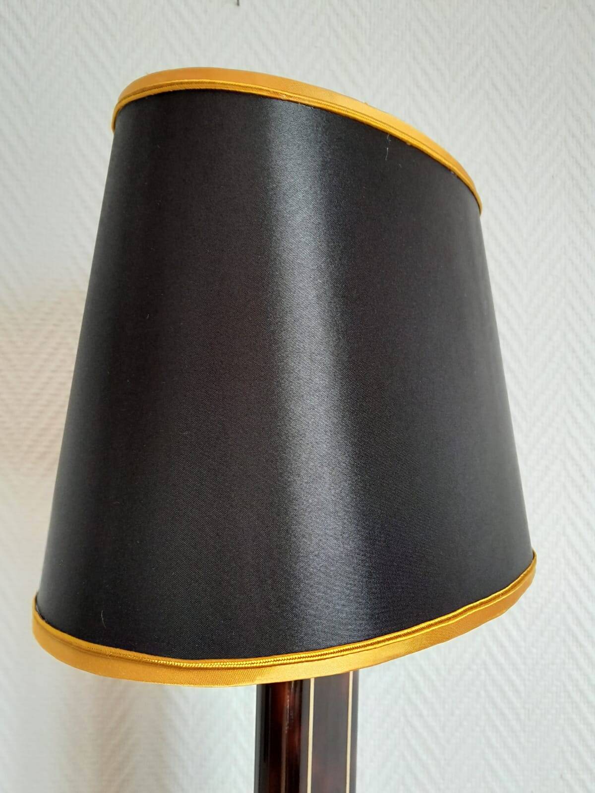 Lampe écaille Hollywood Regency noir et or
