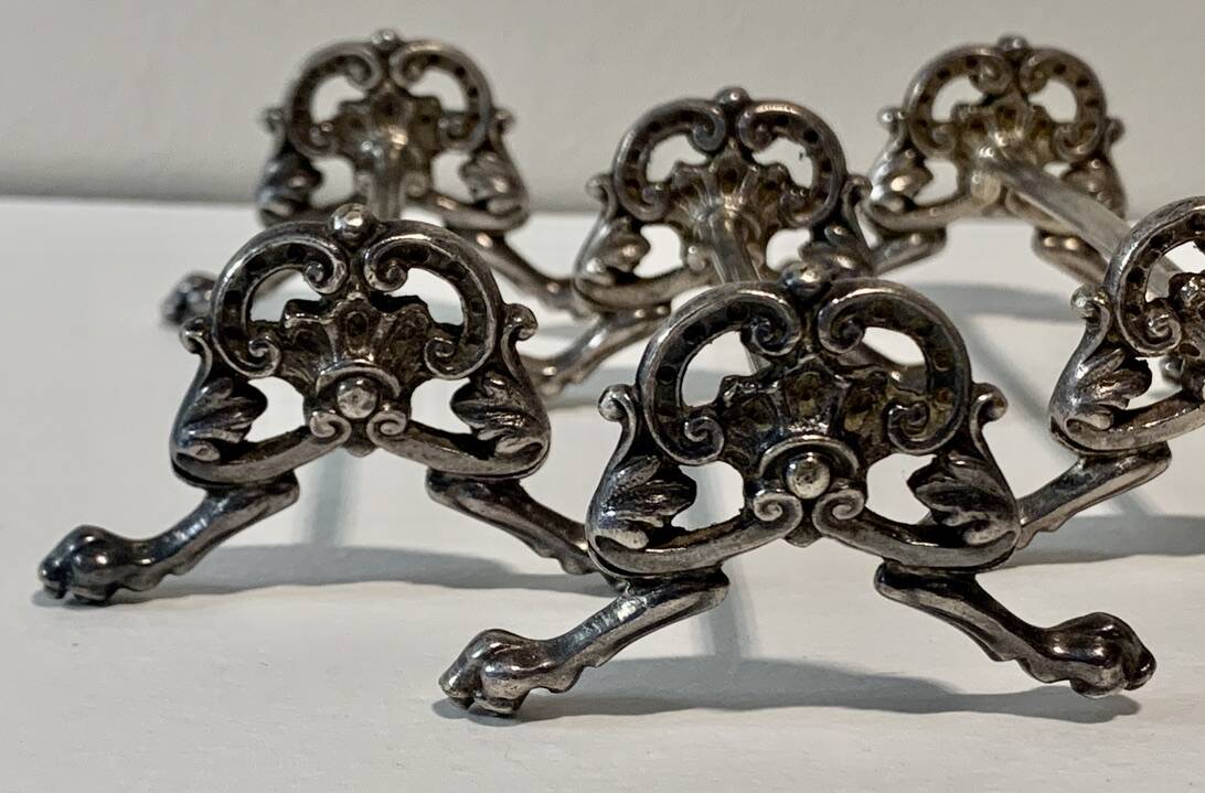 6 silver metal lion paw knife holders