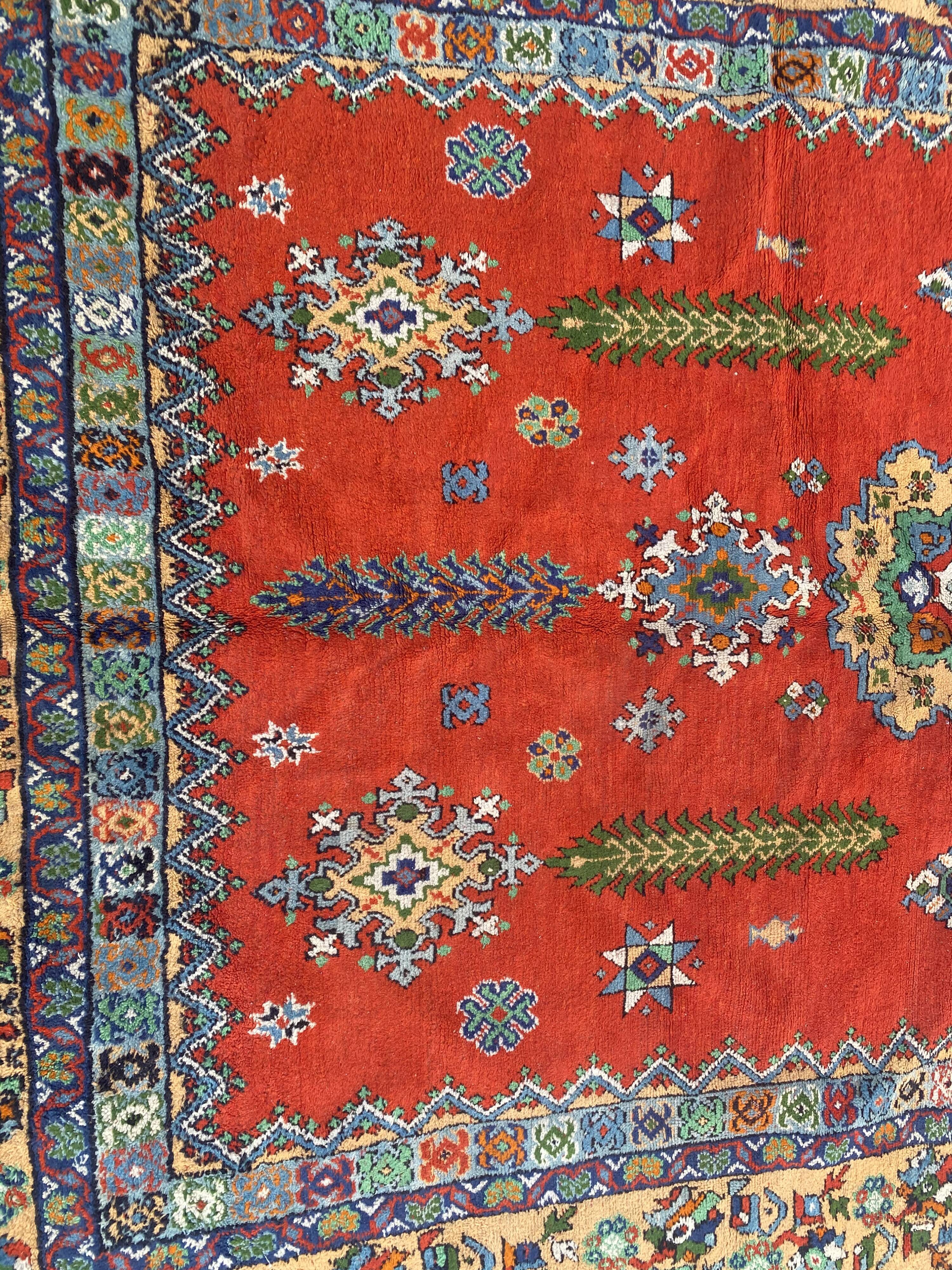 Moroccan vintage carpet handmade flap 175x255 cm