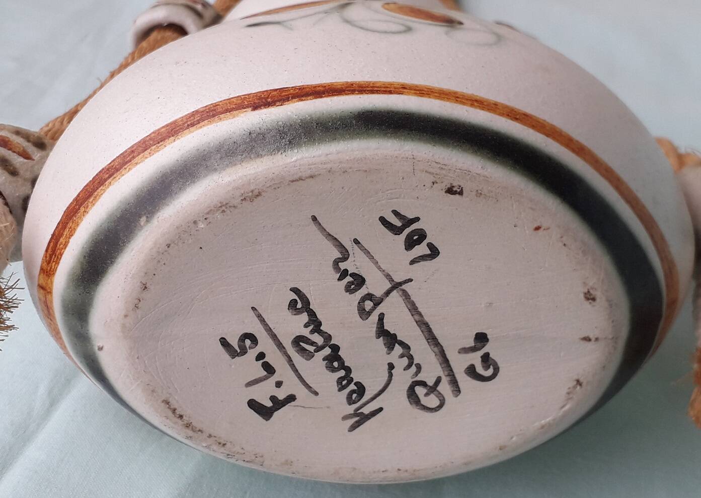 Quimper Kéraluc faience flask