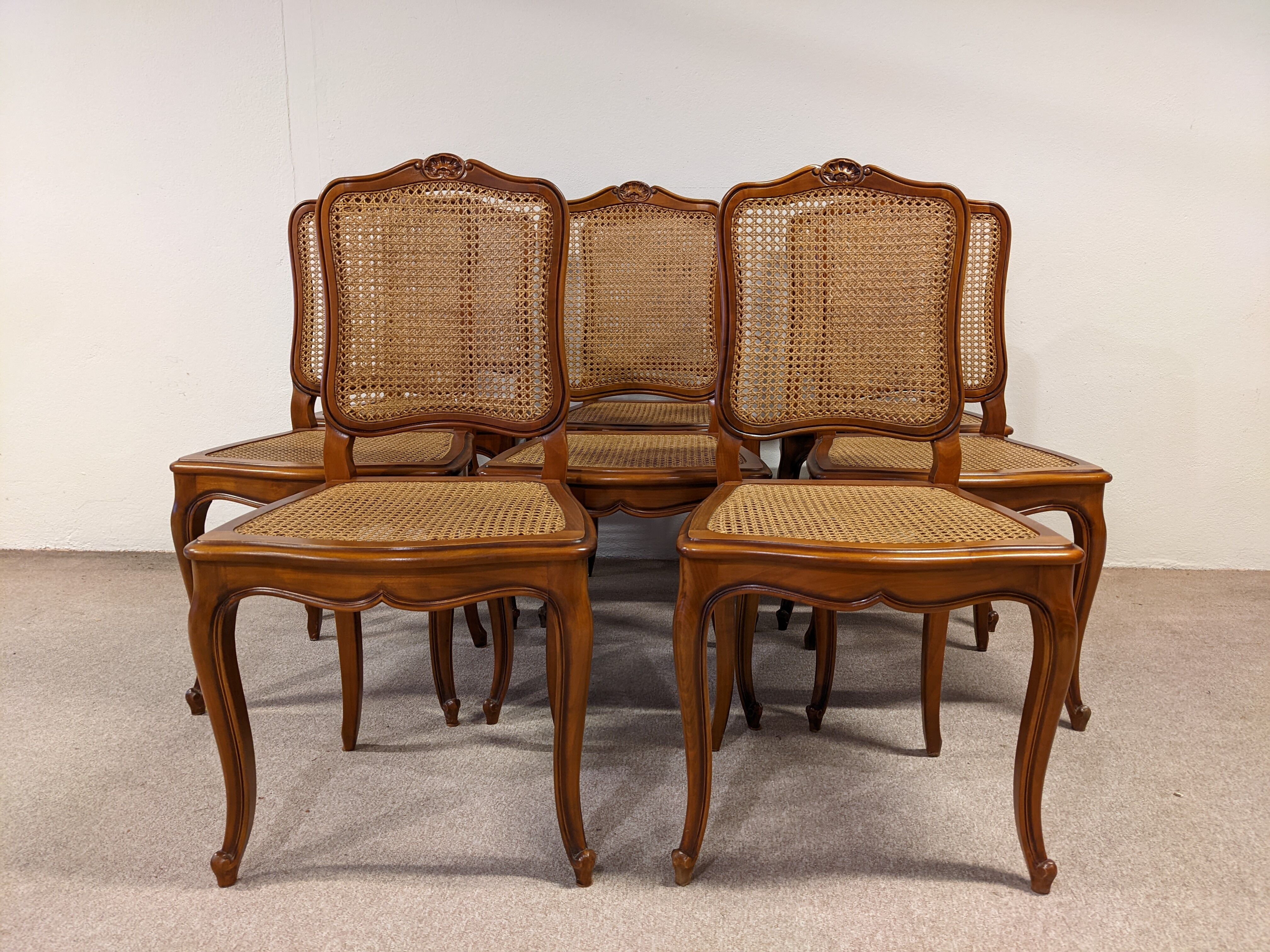 8 chaises style louis xv