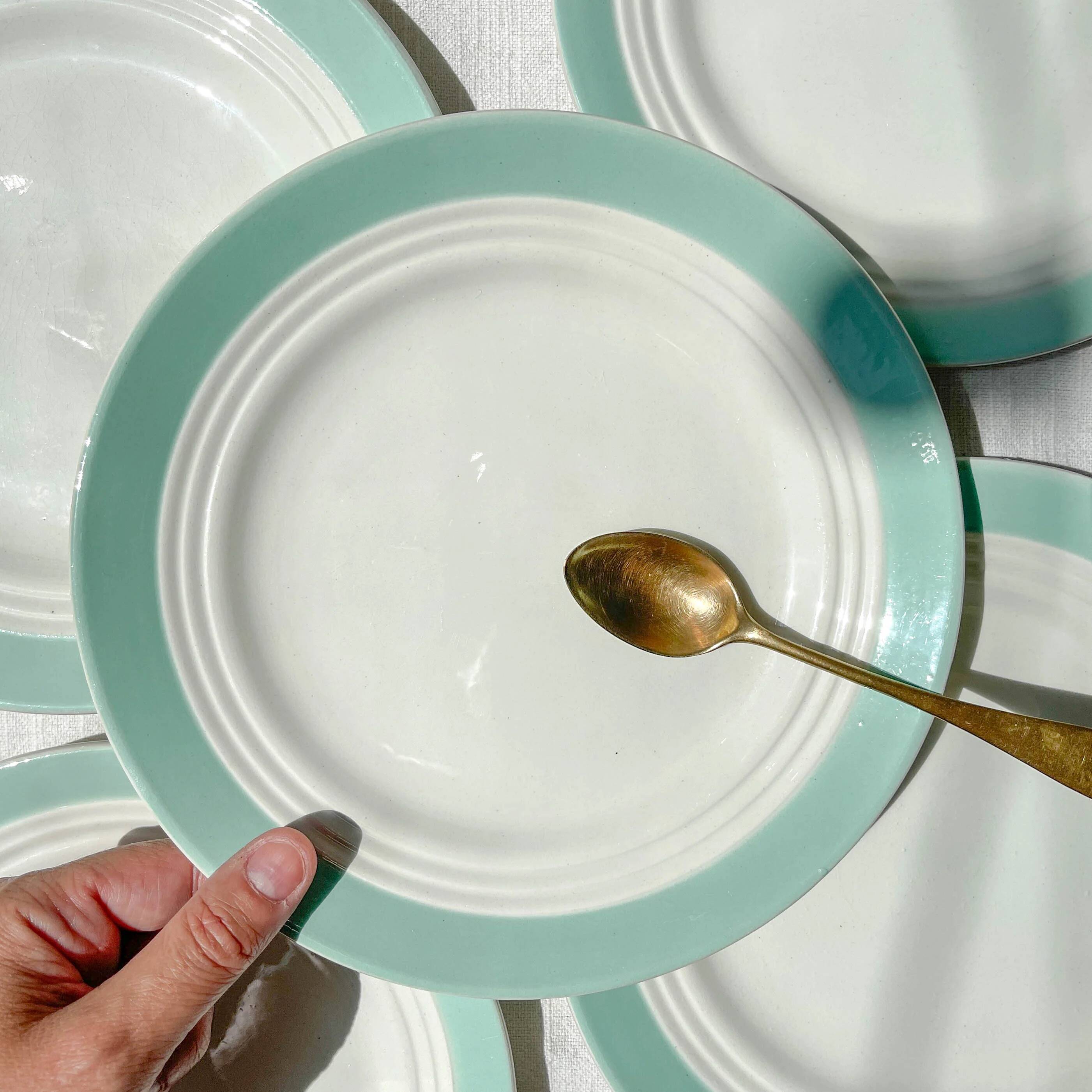 5 petites assiettes vintage en porcelaine française blanches vertes Céranord