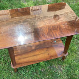 Rolling tea table