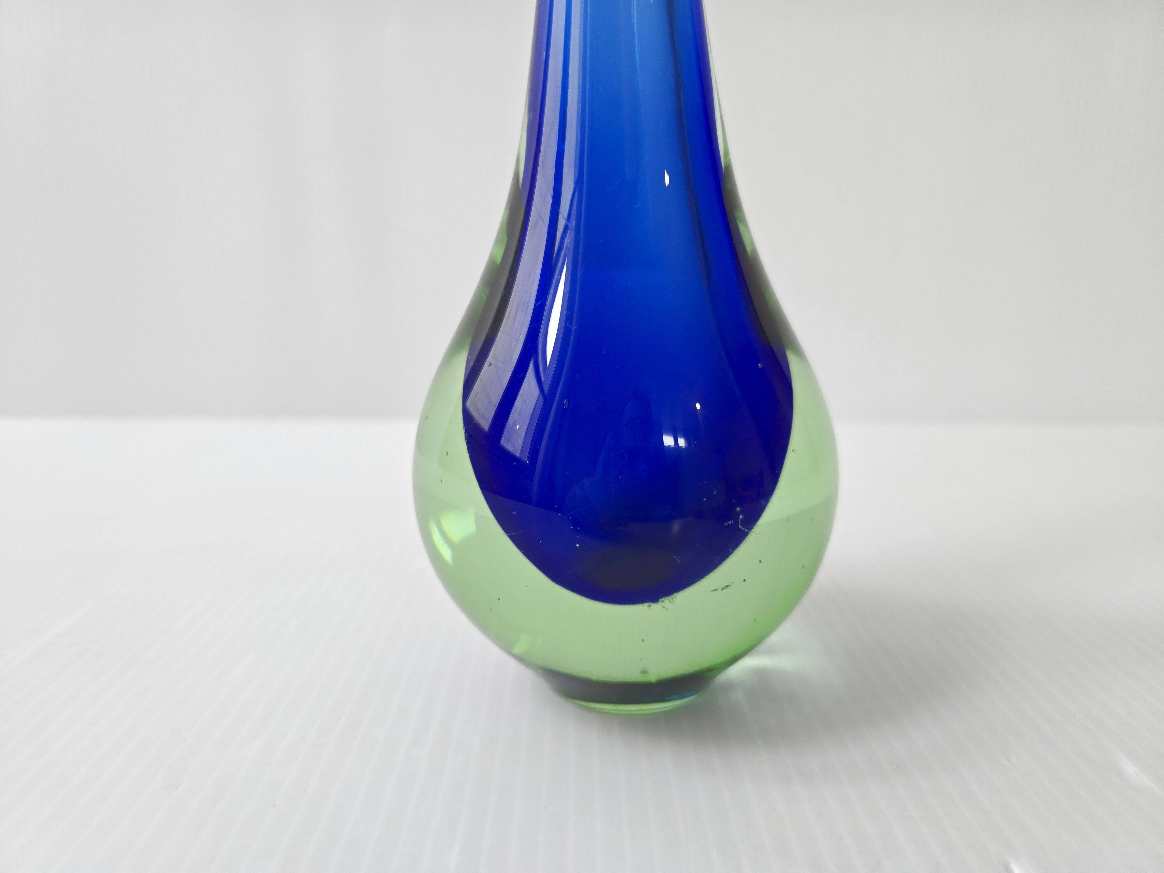 Vase soliflore en verre de Murano Sommerso 1960