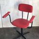 Set de 2 chaises de bureau pivotantes rouge et noir en skaï et métal, années 1960