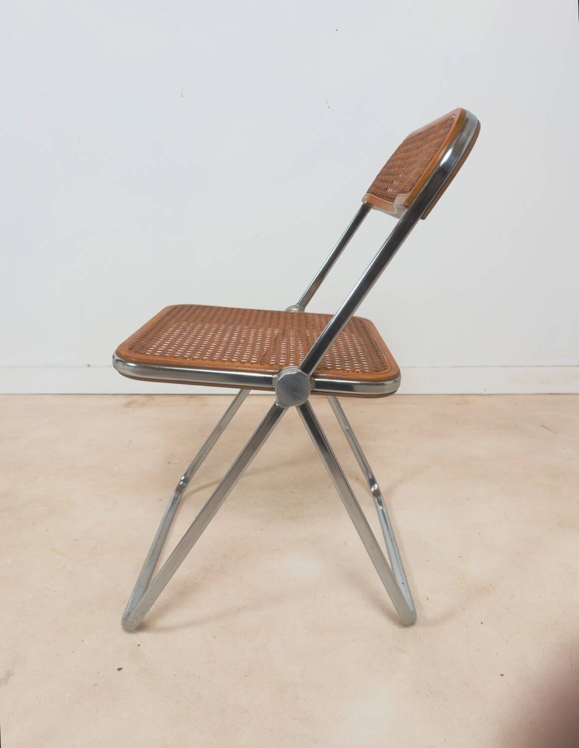 Ensemble de 5 chaises « Plia » par Giancarlo Piretti pour Castelli