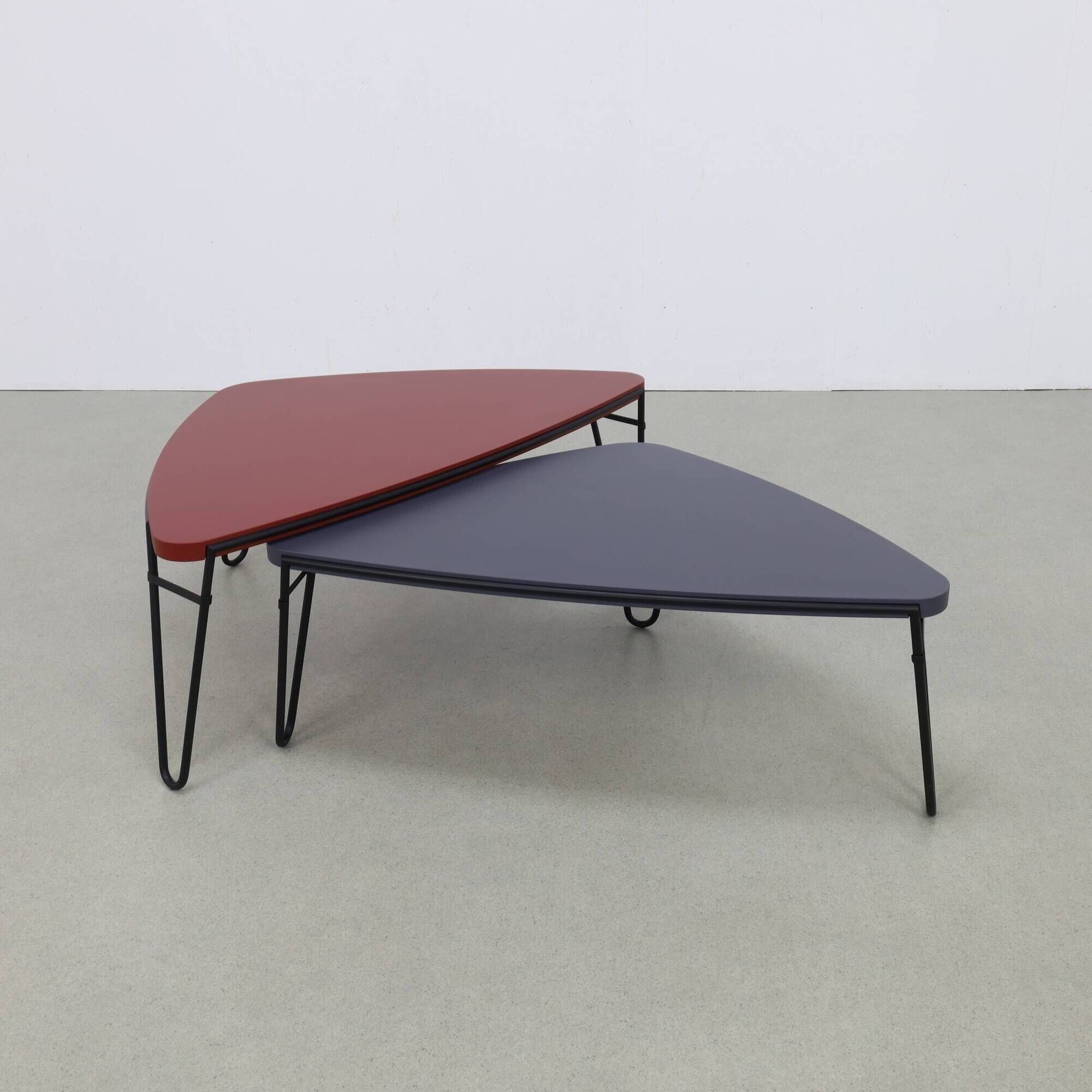 2x Coffee table "Petalo" Charlotte Perriand, Cassina 1990s (set price)