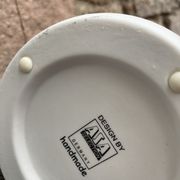 Porcelain biscuit vase