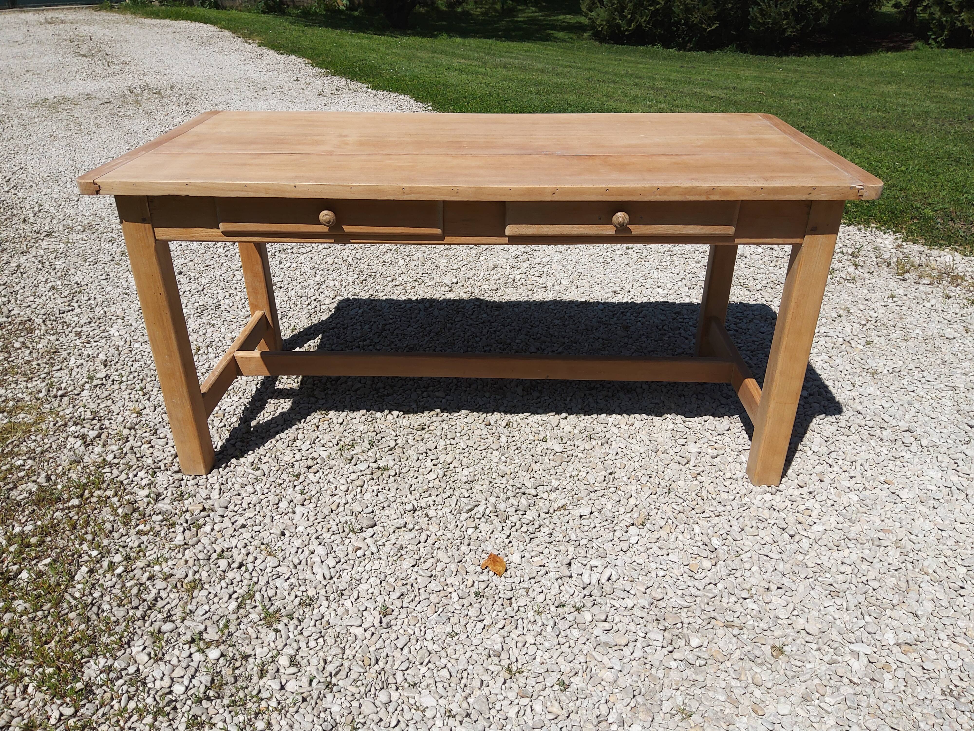 Farmhouse table