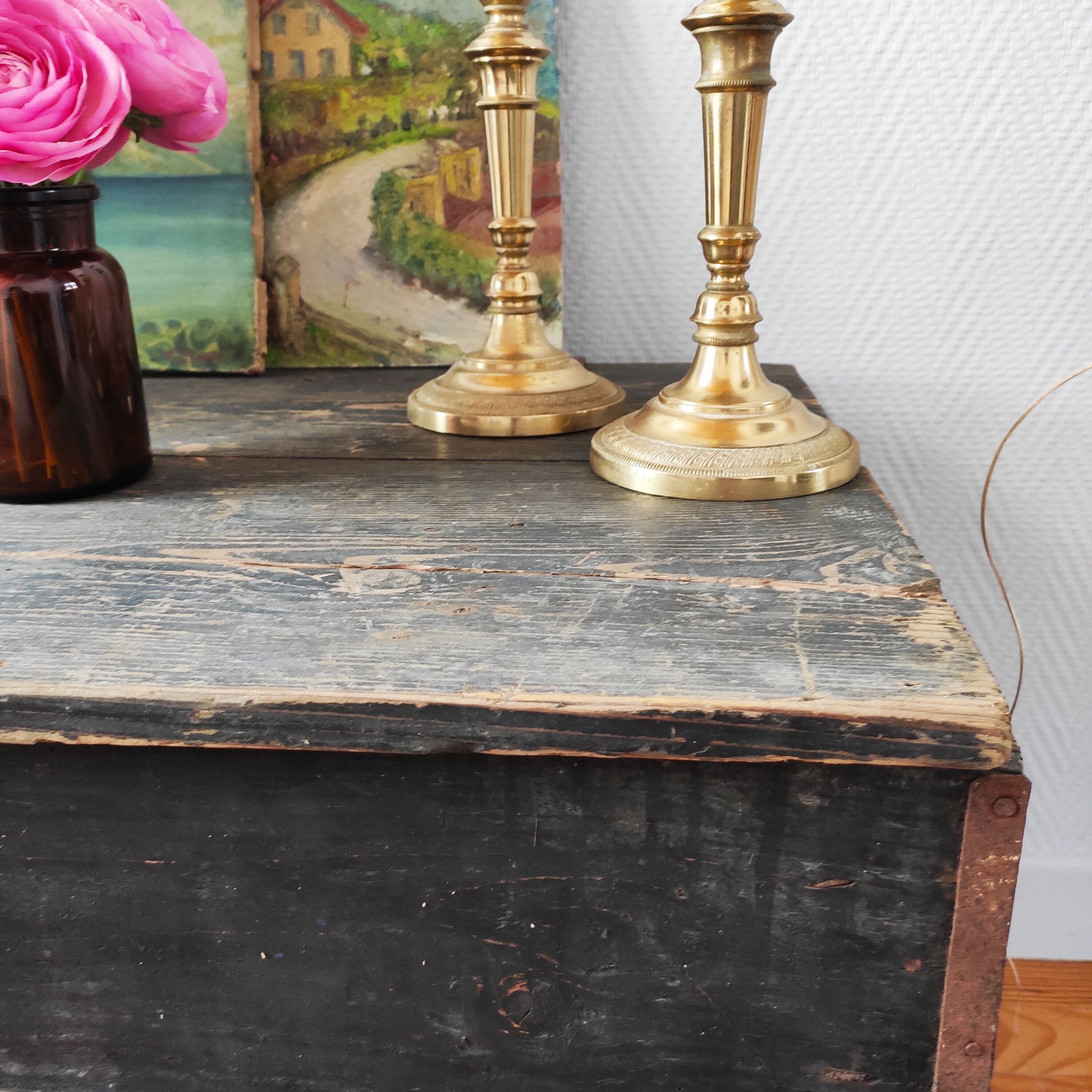 Chest old trunk fir wood