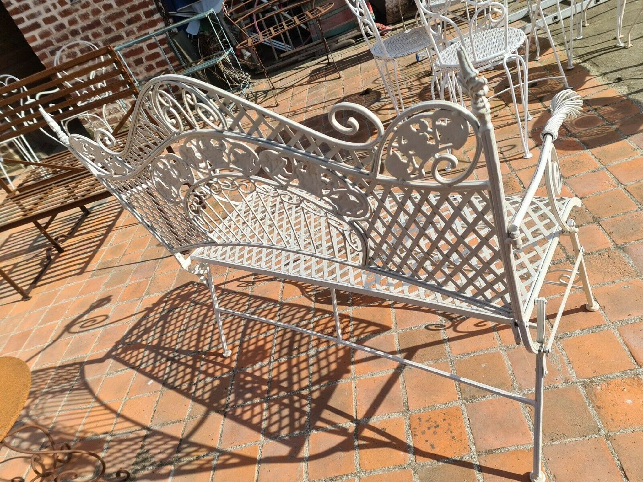 Banc de jardin en fer