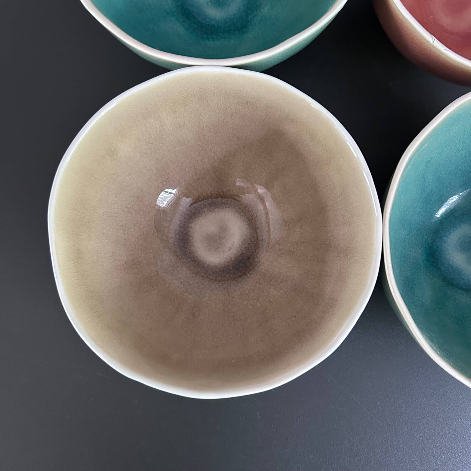 Set of 4 stoneware bowls