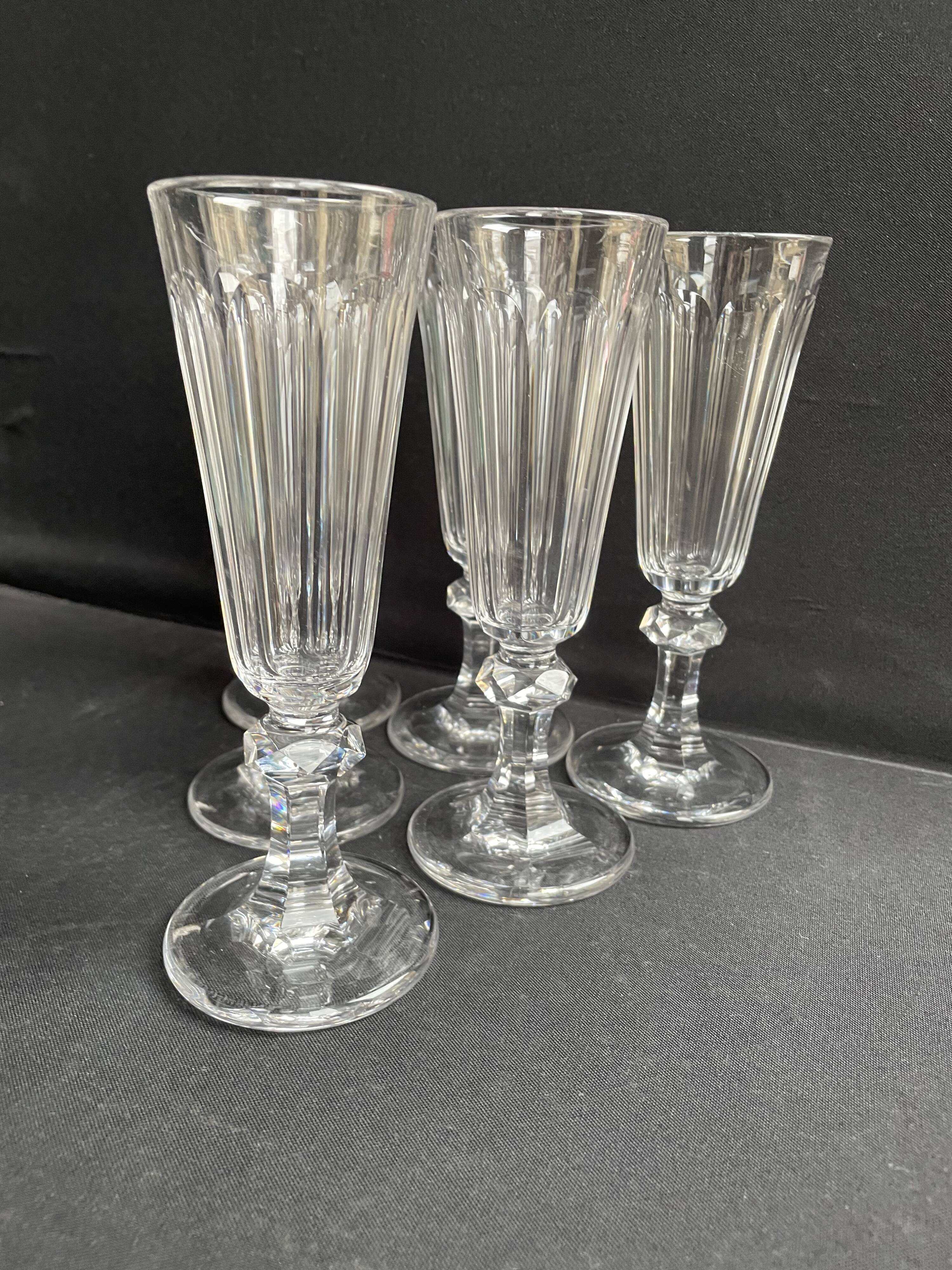 6 Baccarat/Saint Louis champagne flutes - 19th century