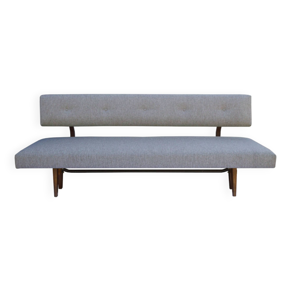 Lit de repos des années 1950 en gris, nouveau revêtement et tissu