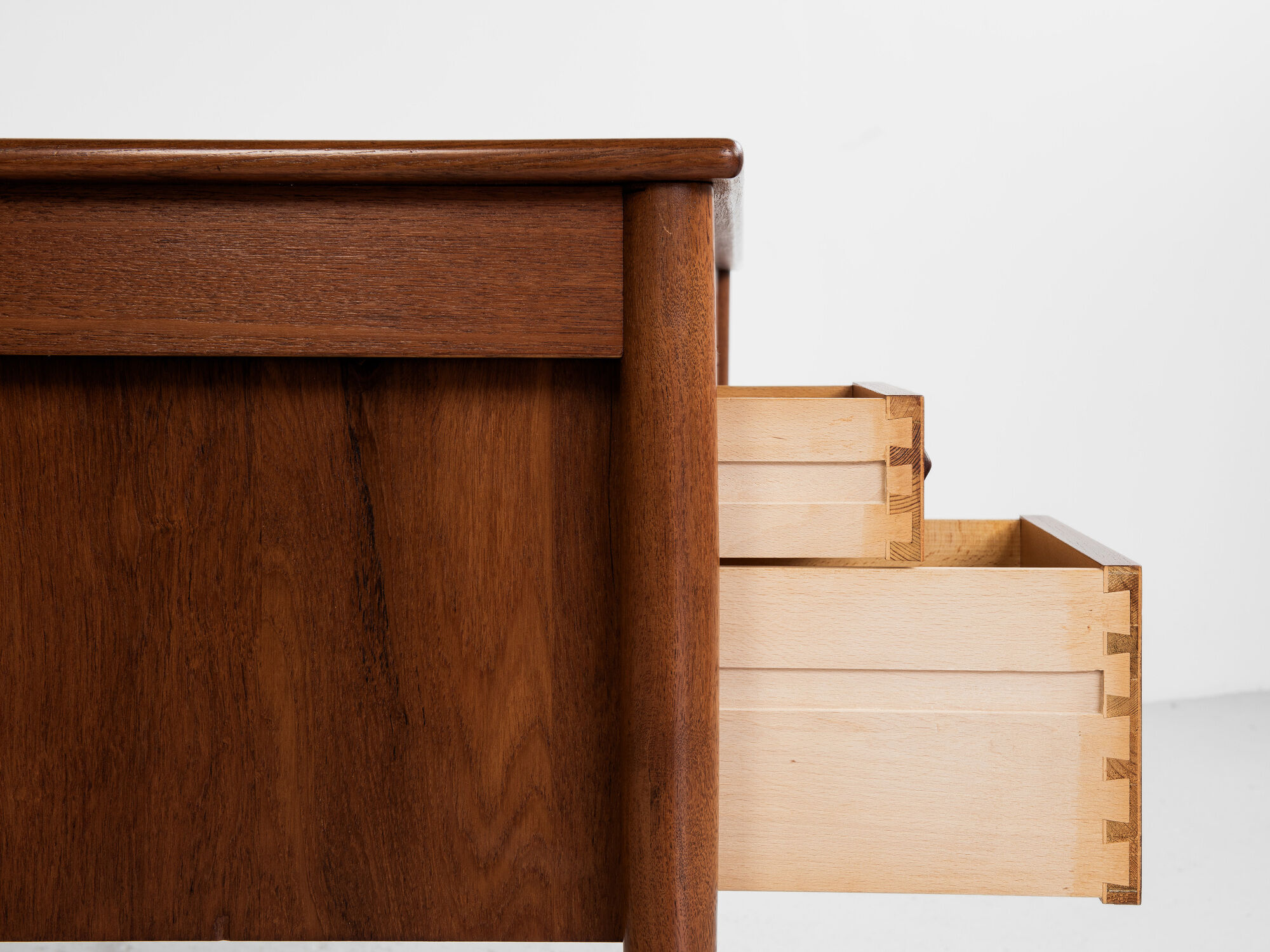 Danish desk in teak by Børge Mogensen for Søborg 1960s