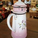 Enamelled sheet metal coffee maker with floral decoration
