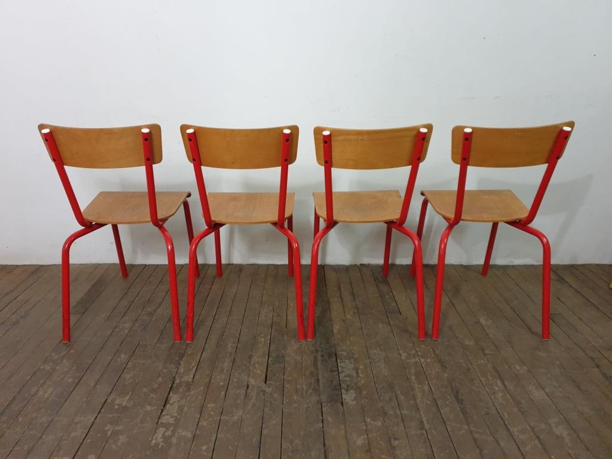 Chaises d'école
