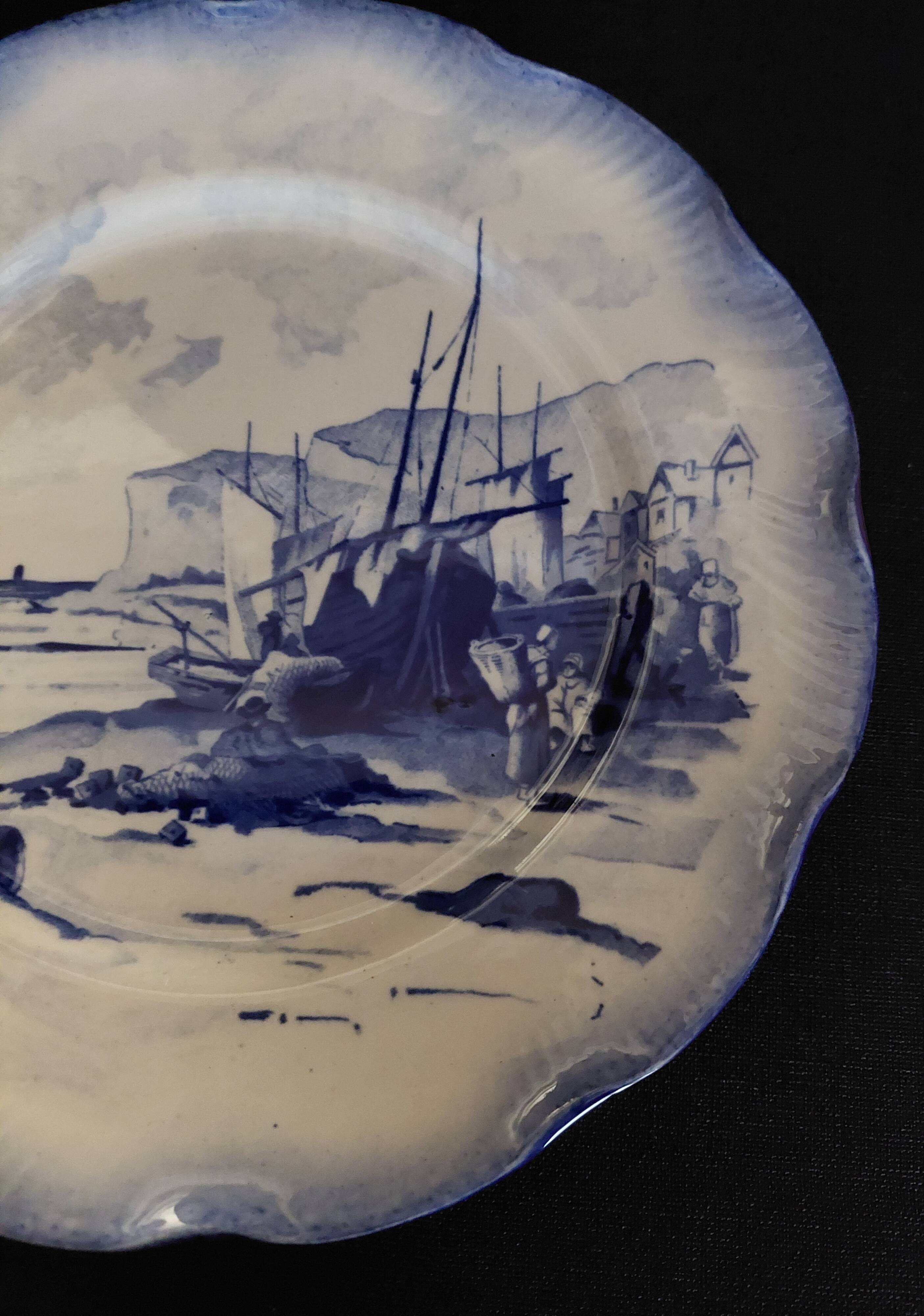 Sarreguemines earthenware plate with Marine decor late 19th century early 20th century