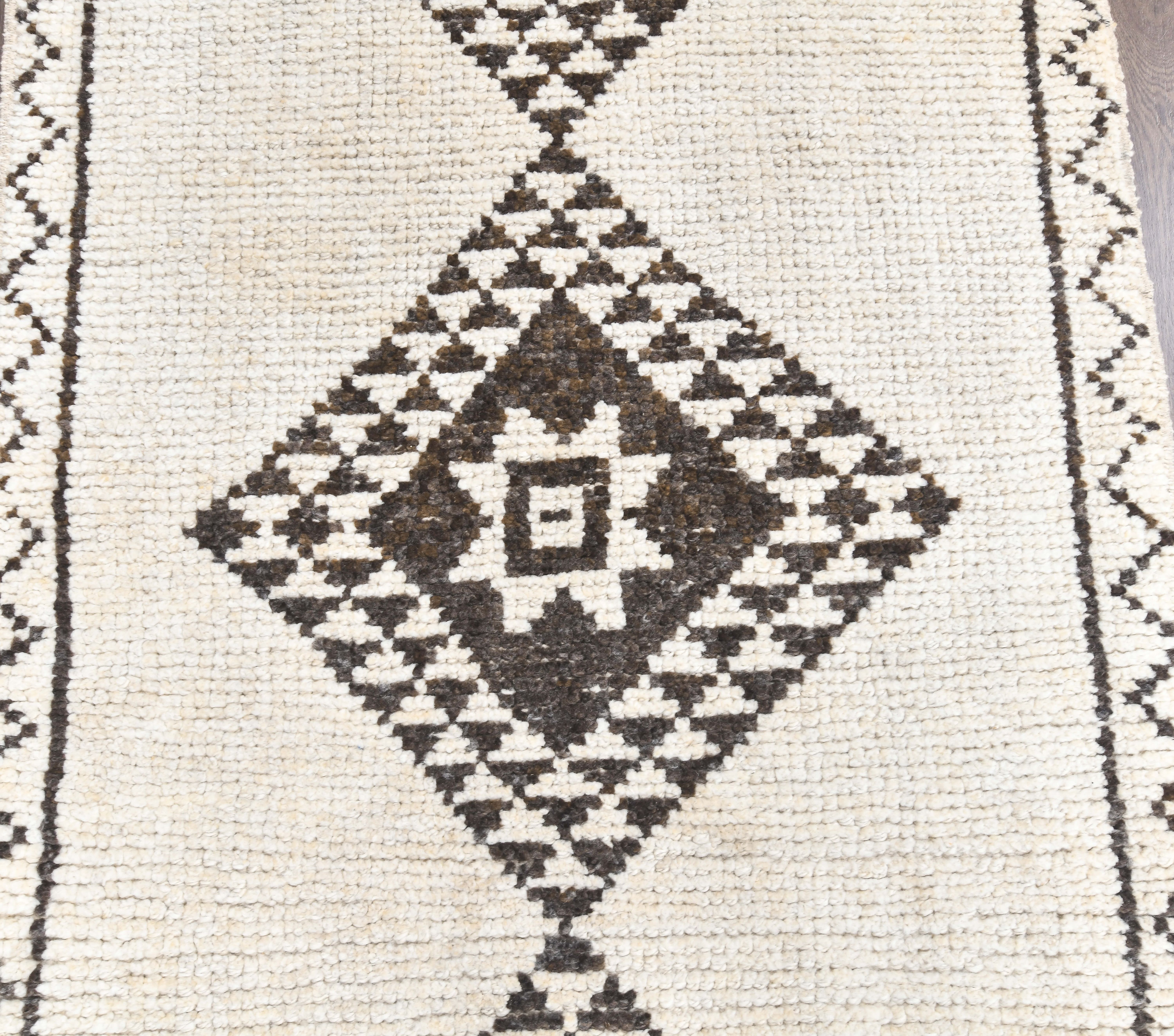 Vintage Turkish Kilim Runner - 340x90cm