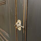 Buffet enfilade of trade