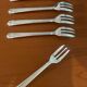 Christofle aria 5 cake forks, dessert very good condition