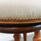 Piano stool