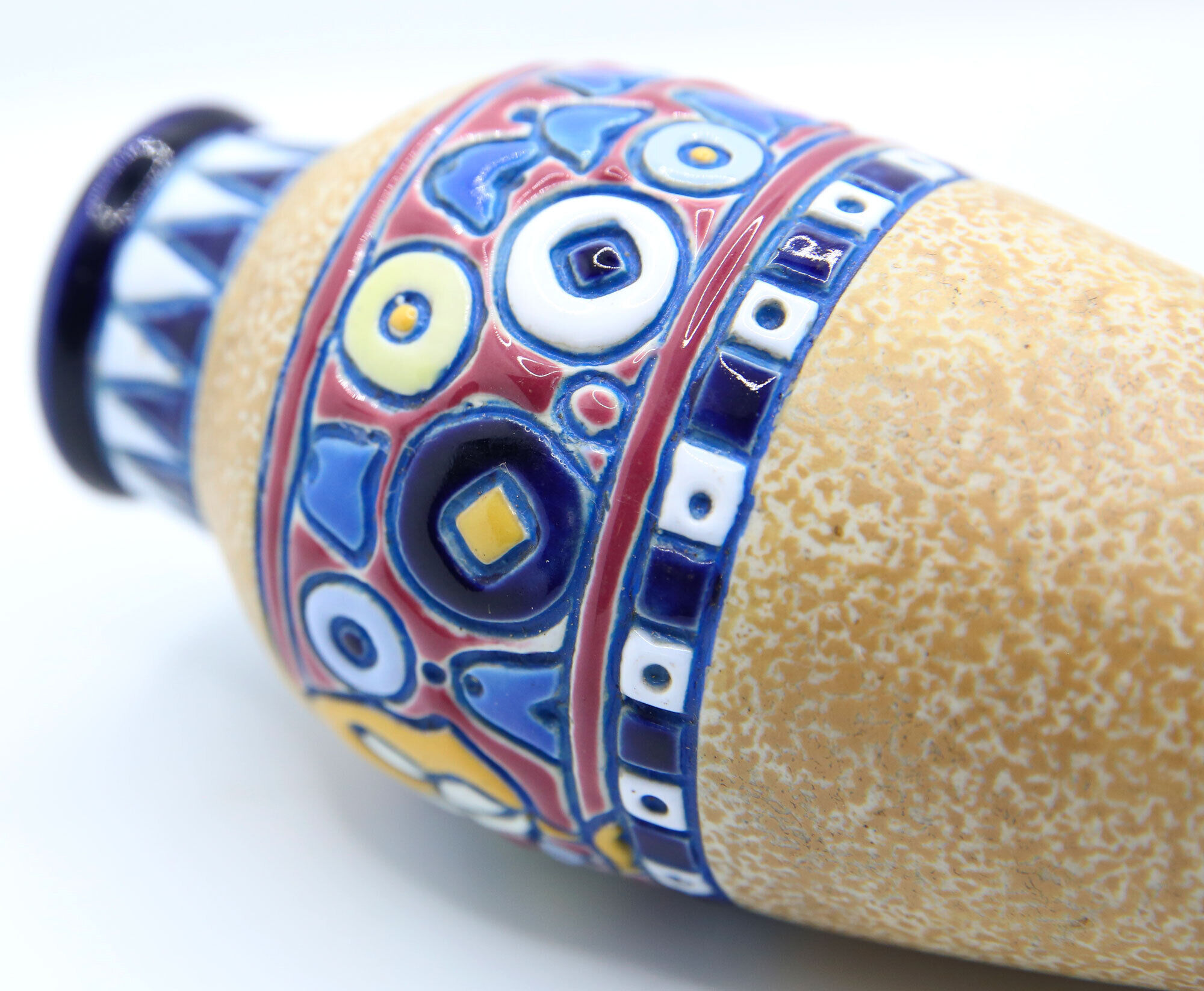 Amphora Art Deco vase in chick earthenware