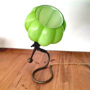 Lampe de table articulée moderniste en verre et laiton à boîtier vert