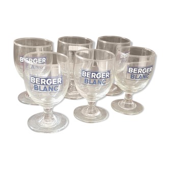 White shepherd balloon glasses