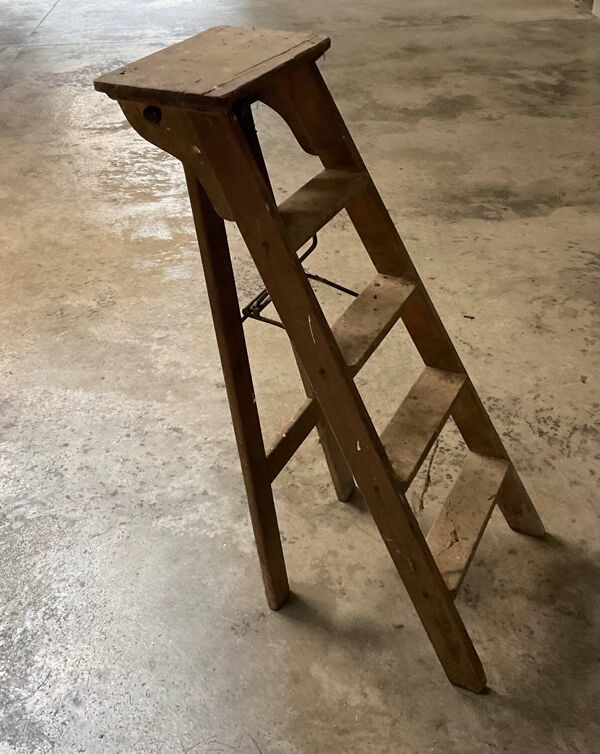 Escabeau de peintre vintage