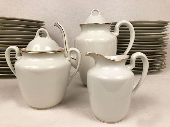 Large porcelain service of Limoges, stamp TL