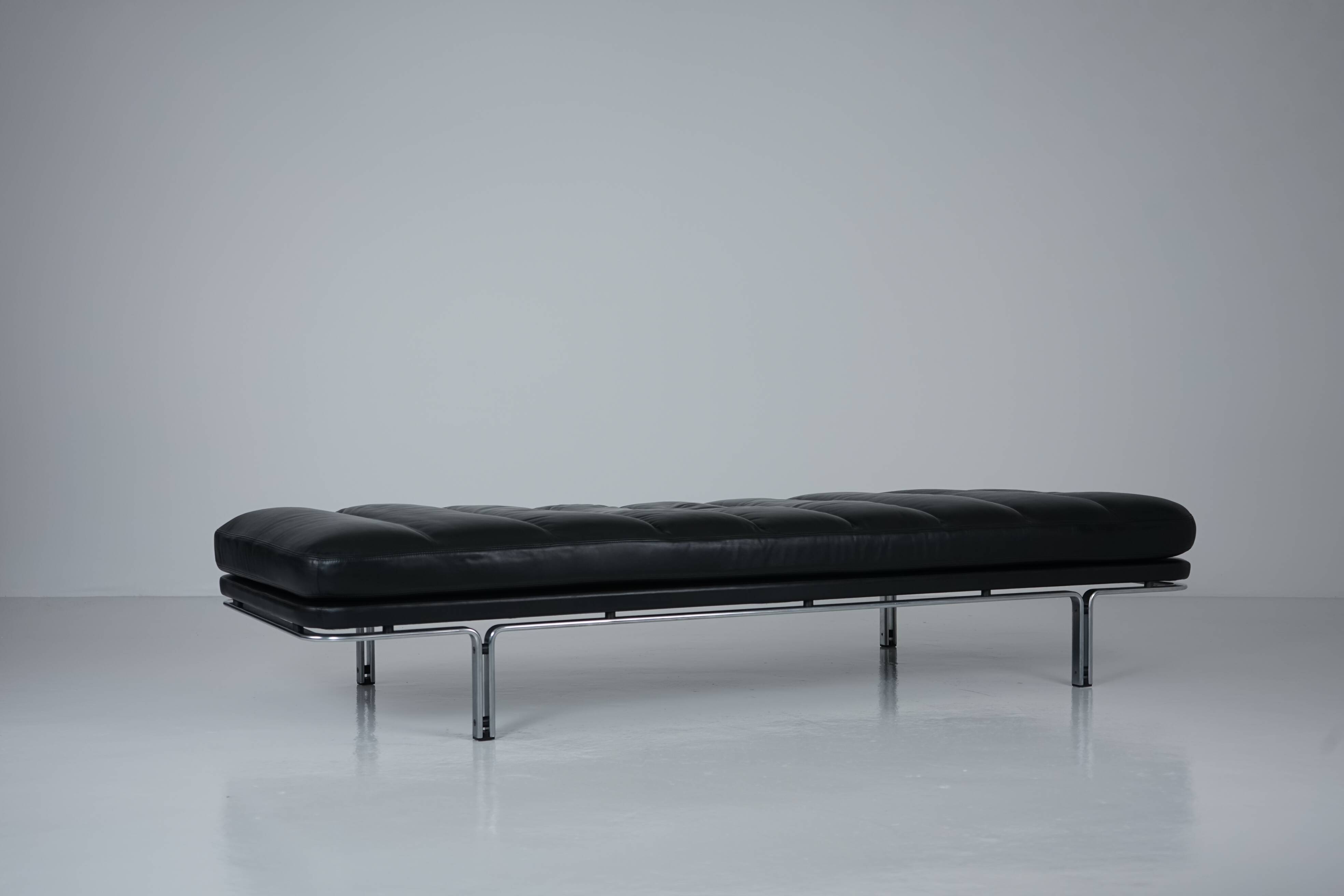 6915 Daybed by Horst Brüning for Kill International